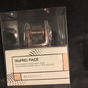 GloPRO MICRO NEEDLING REGENERATION TOOL.